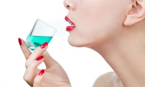 Halitosis Mouthwash3 300x180 - Halitosis &amp; Mouthwash